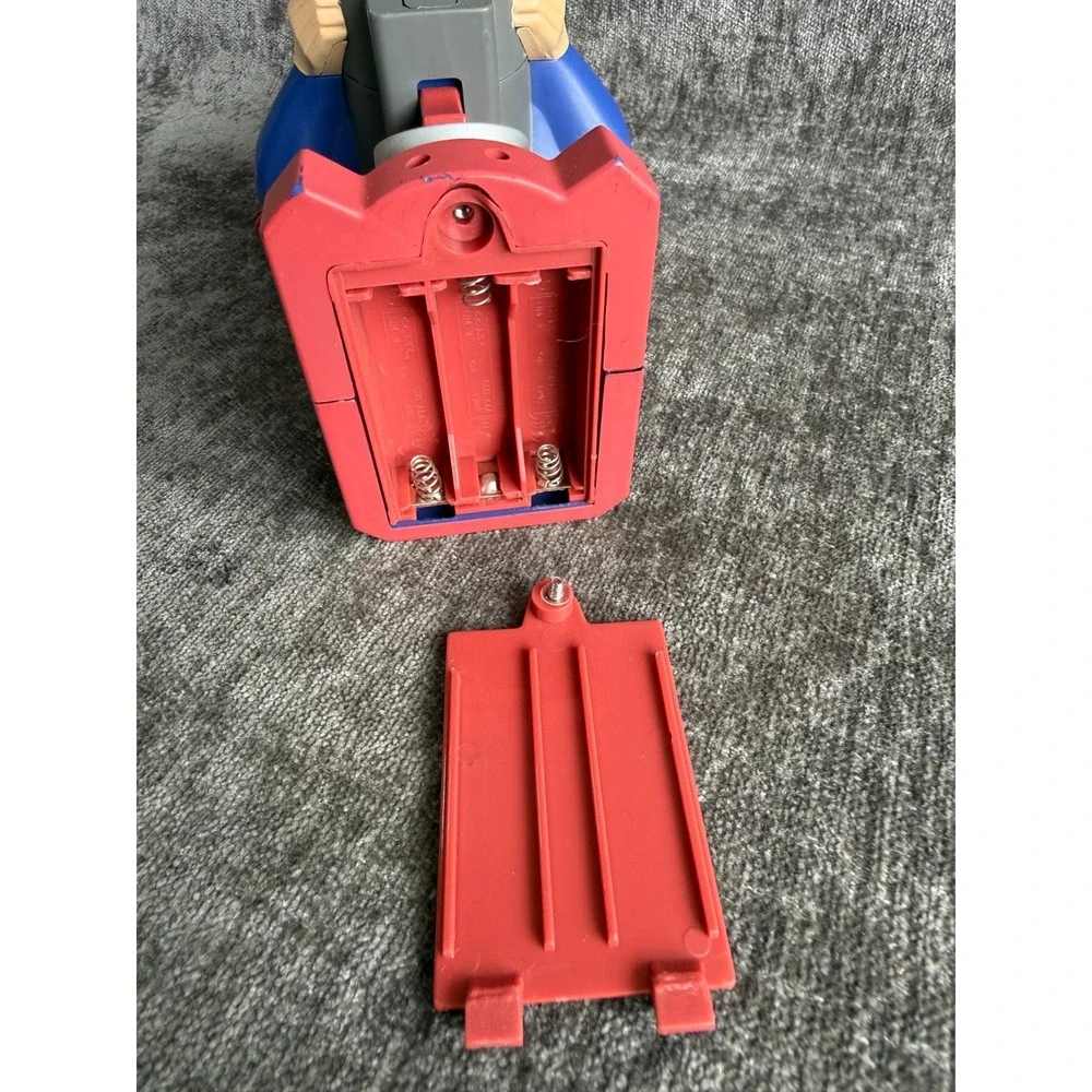 VTG Toy Quest Justice League Superman Handheld Flashlight Figure 2003
